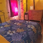 - - - - -les Colombages - - - - D'hotes-gite- Classement 3 Etoiles * Mirepoix (Ariege)
