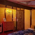 - - - - -les Colombages - - - - D'hotes-gite- Classement 3 Etoiles Appartement Mirepoix (Ariege)