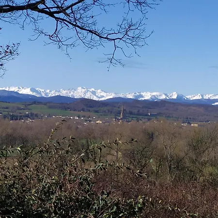 - - - - -les Colombages - - - - D'hôtes-gîte- Classement 3 étoiles * Mirepoix (Ariege)