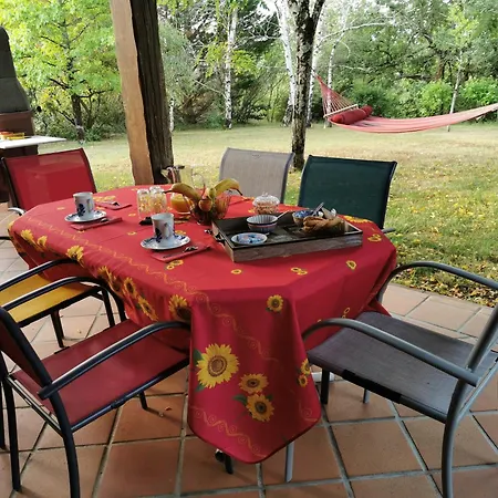 Apartmán - - - - -les Colombages - - - - D'hotes-gite- Classement 3 Etoiles *