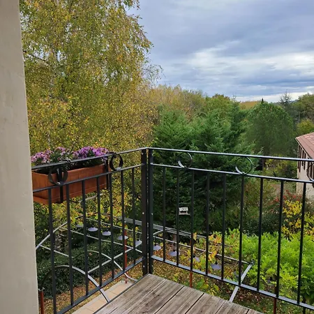 - - - - -les Colombages - - - - D'hôtes-gîte- Classement 3 étoiles Mirepoix (Ariege)