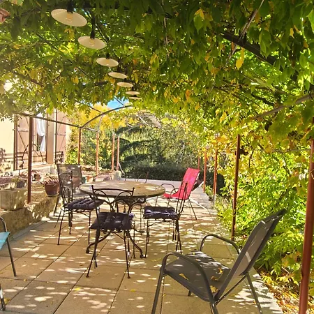 Apartmán - - - - -les Colombages - - - - D'hotes-gite- Classement 3 Etoiles Mirepoix (Ariege)