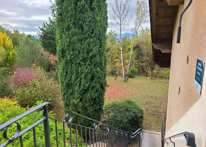 - - - - -les Colombages - - - - D'hôtes-gîte- Classement 3 étoiles