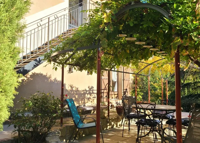 - - - - -les Colombages - - - - D'hôtes-gîte- Classement 3 étoiles Apartamento *