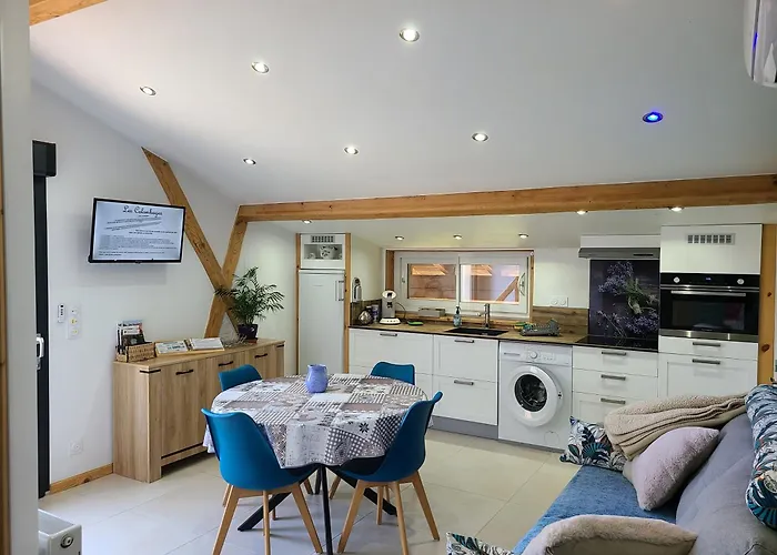 - - - - -les Colombages - - - - D'hôtes-gîte- Classement 3 étoiles * Mirepoix (Ariege)